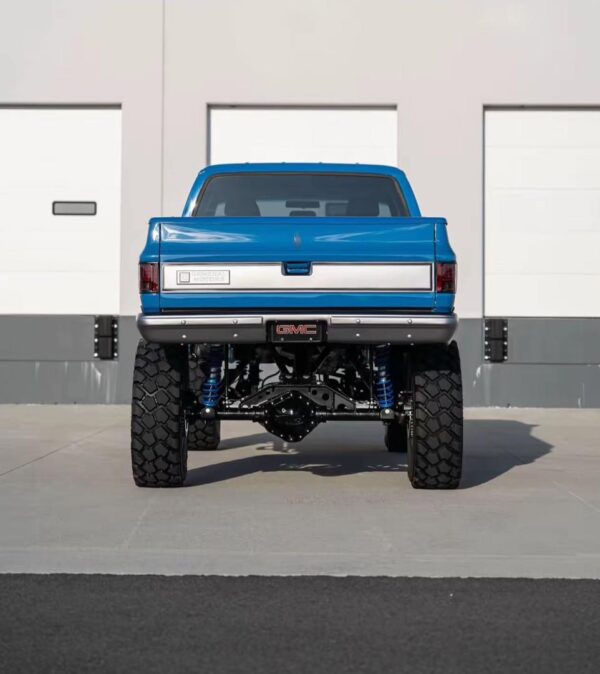 GMC Sierra 3500 3+3 - Image 3