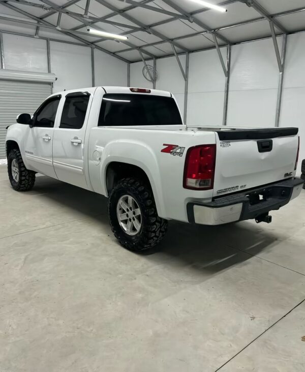 2008 GMC Sierra 1500 4x4 - Image 5