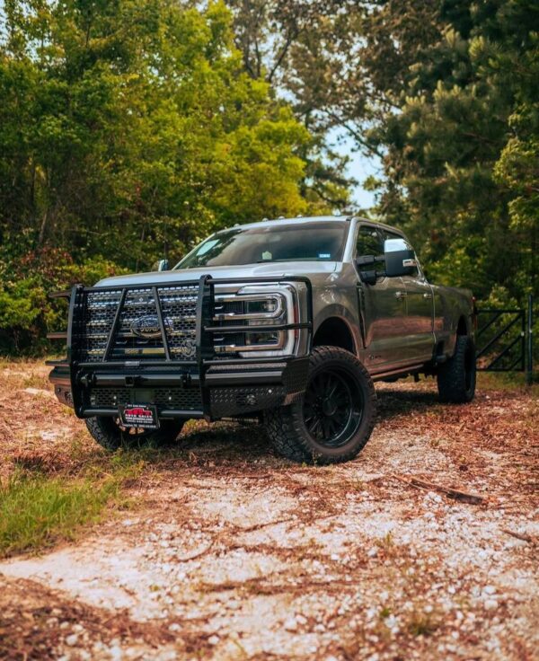 2023 Ford F350 Platinum Long Bed