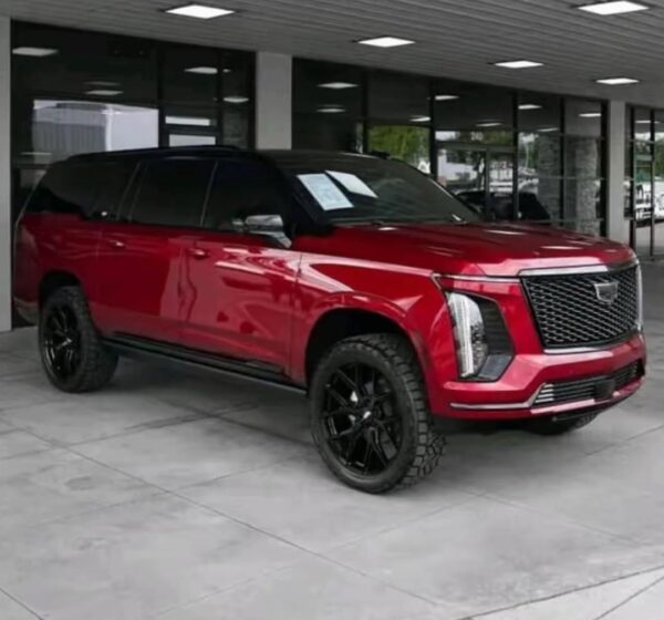 2025 CADILLAC ESCALADE ESV - Image 2