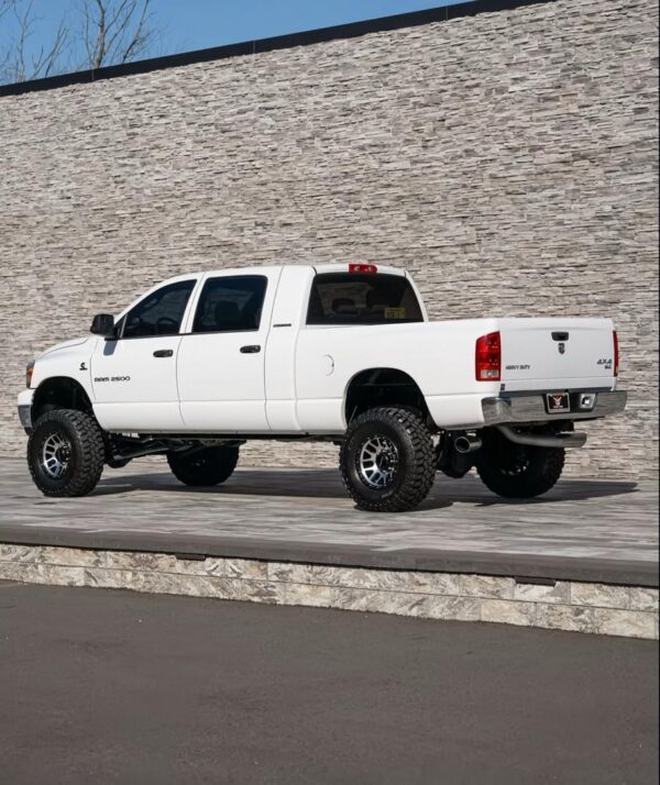 2006 DODGE RAM 2500 SLT MEGA CAB - Image 5