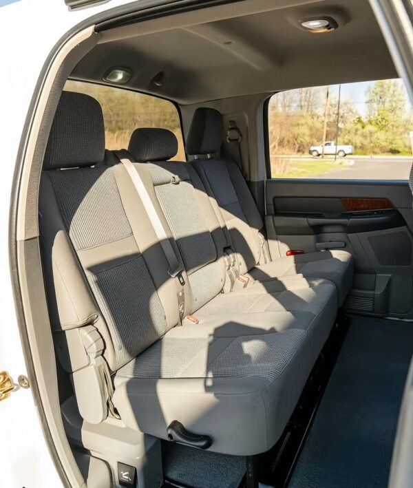 2006 DODGE RAM 2500 SLT MEGA CAB - Image 3