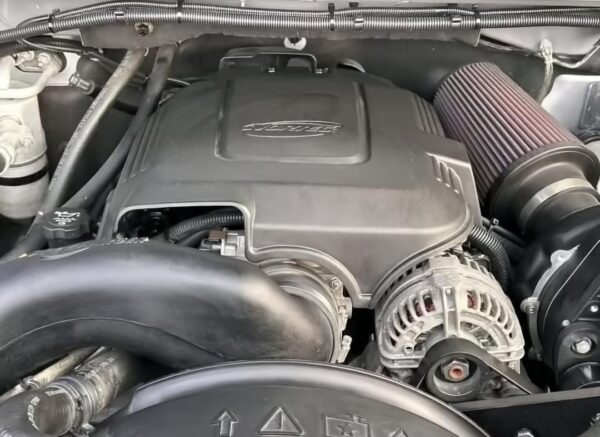2010 GMC Sierra 2500HD SLE 4x4 - Image 4