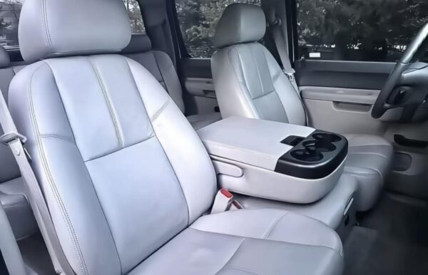 2010 GMC Sierra 2500HD SLE 4x4 - Image 3
