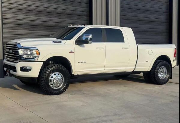 2024 Dodge 3500