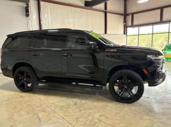 2021 Chevy Tahoe 271 4x4