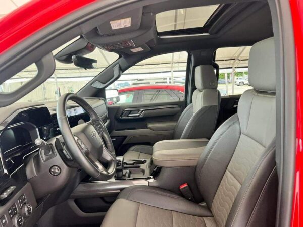 2016 Honda civic - Image 2