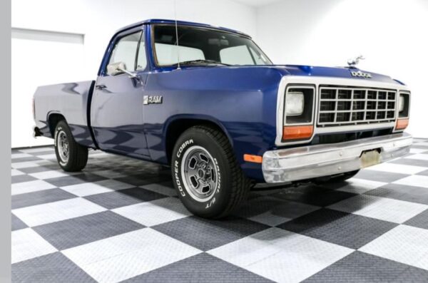 1984 Dodge D150