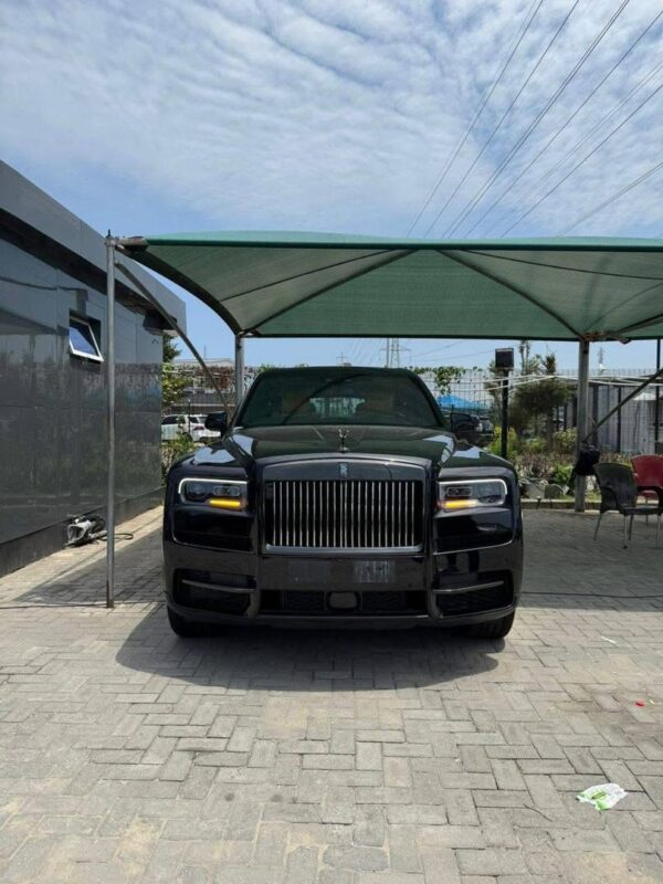 Rolls Royce Cullinan 2024   Handcrafted Twin Turbo V12 Engine - Image 7
